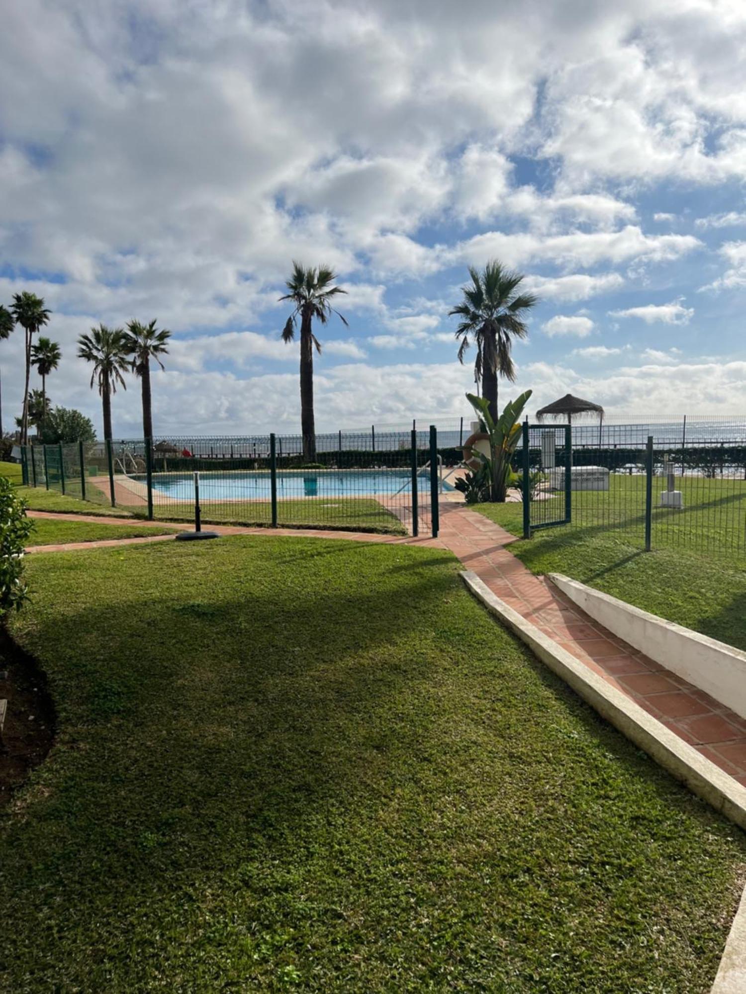 Apartment Sun Of Andalucia In First Beach Line With View On Africa Ситио-де-Калаонда Экстерьер фото