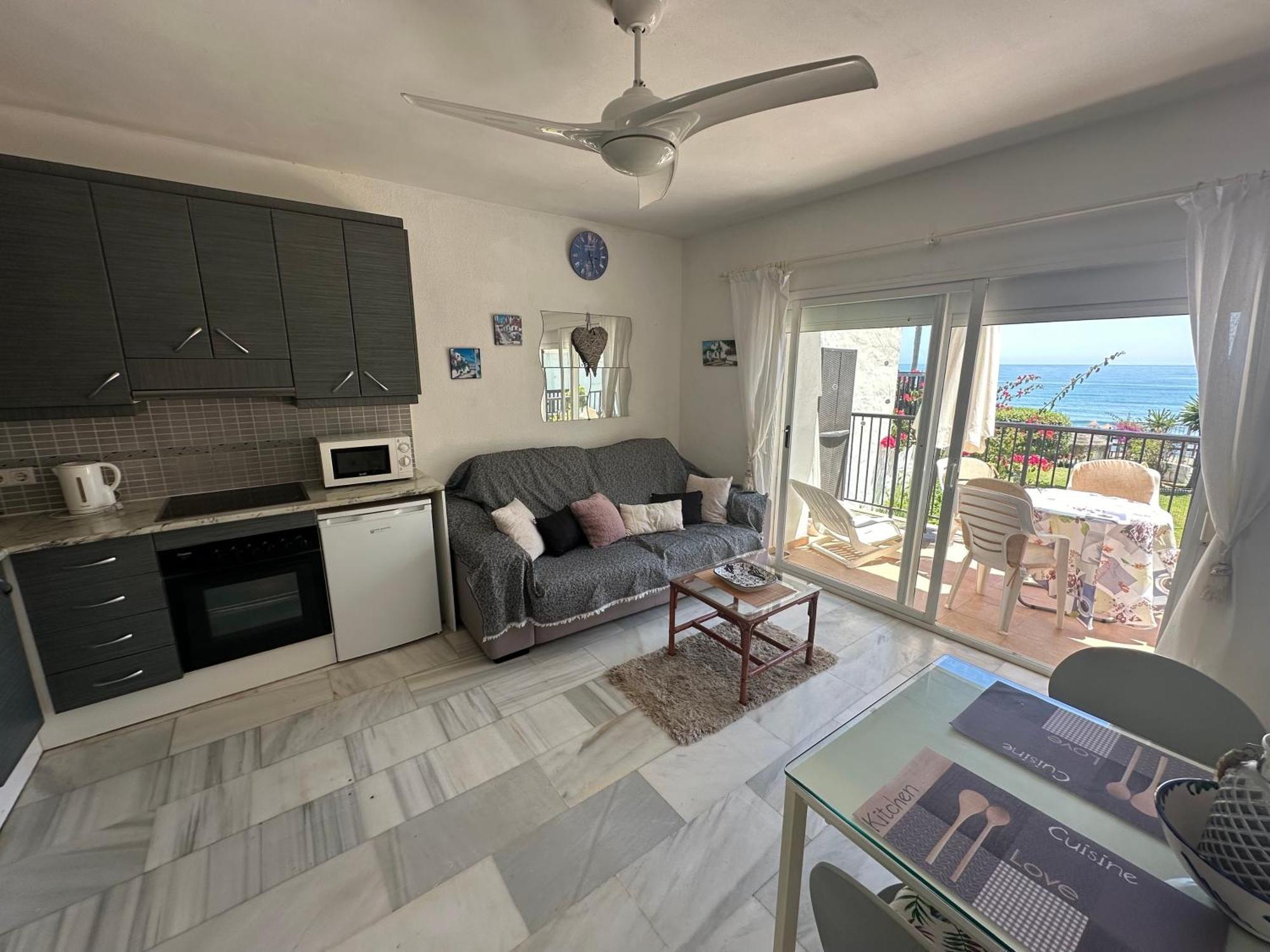 Apartment Sun Of Andalucia In First Beach Line With View On Africa Ситио-де-Калаонда Экстерьер фото